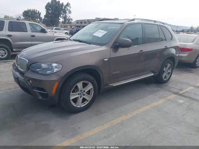 2012 BMW X5 5UXZW0C56CL670005 Photo 1