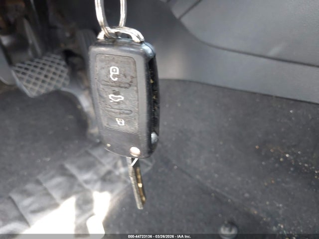 3VW267AJ1GM372636 Volkswagen Jetta 1.4t S