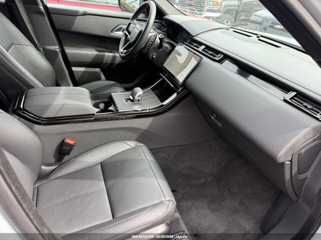 SALYL2EX3TA813996 Land Rover Range Rover Velar P250 Dynamic Se