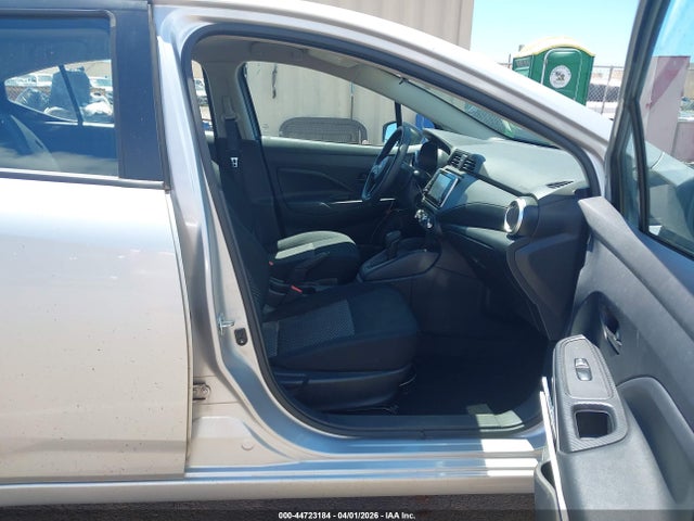 Продажа на аукционе авто 2024 Nissan Versa 1.6 S, vin: 3N1CN8DV8RL835964, номер лота: 44723184