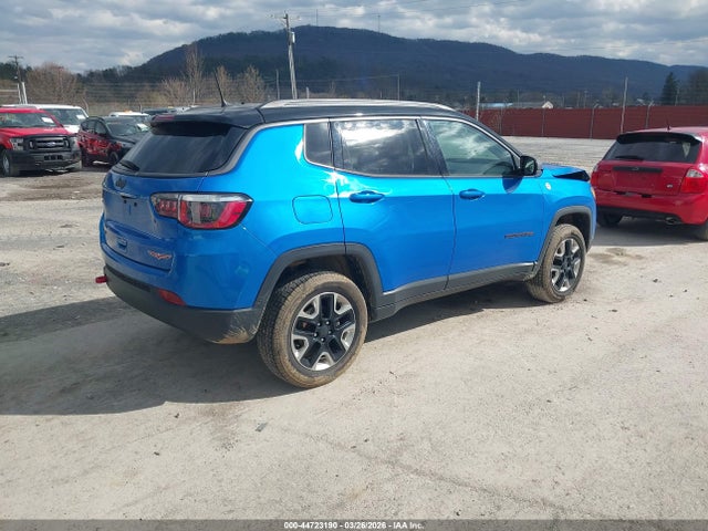 2018 Jeep Compass Trailhawk 4x4 მანქანა იყიდება აუქციონზე, vin: 3C4NJDDB8JT210243, აუქციონის ნომერი: 44723190