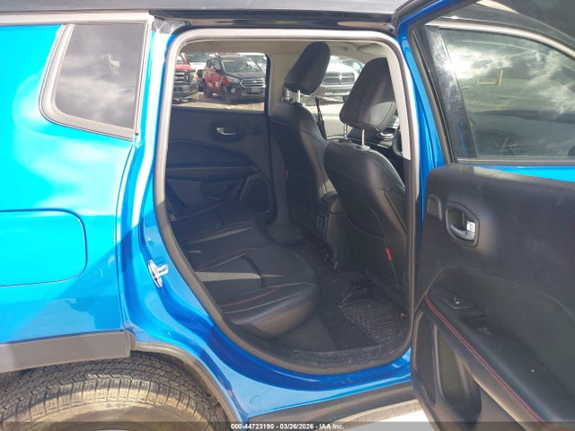 2018 Jeep Compass Trailhawk 4x4 მანქანა იყიდება აუქციონზე, vin: 3C4NJDDB8JT210243, აუქციონის ნომერი: 44723190