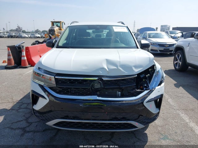 Продажа на аукционе авто 2023 Volkswagen Taos 1.5t S, vin: 3VVDX7B22PM352803, номер лота: 44723196