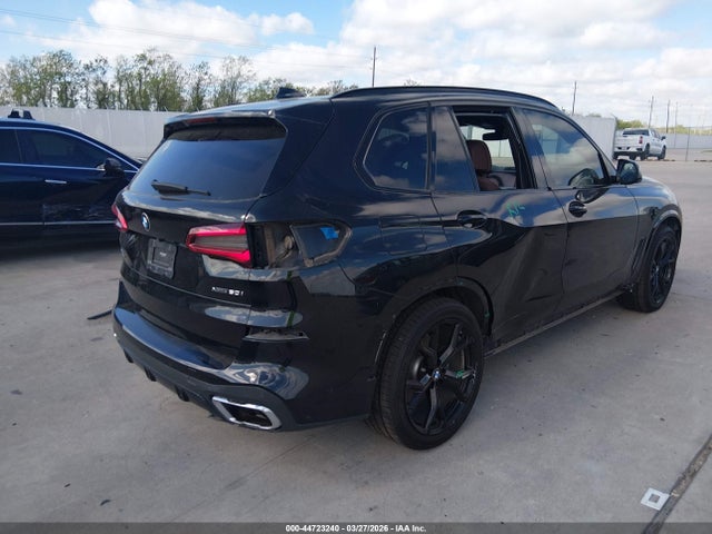 5UXJU2C53KLN66164 BMW X5 Xdrive50i