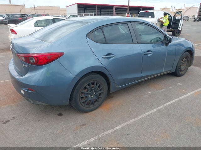 3MZBM1U72FM175296 Mazda Mazda3 I Sport