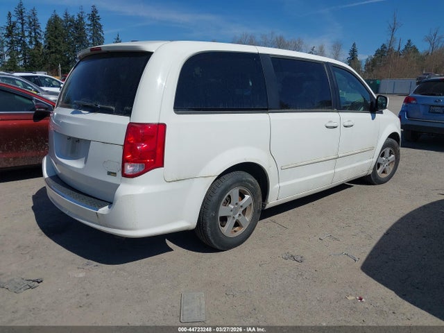 44723248 :رقم المزاد ، 2D4RN3DG7BR731778 vin ، 2011 Dodge Grand Caravan Mainstreet مزاد بيع