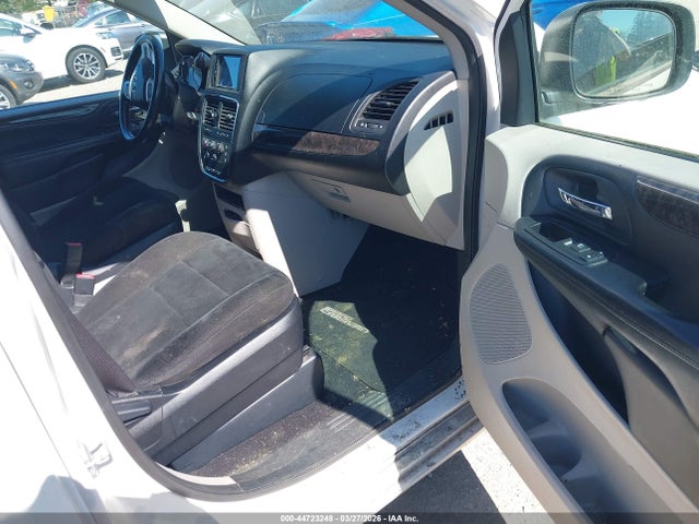 44723248 :رقم المزاد ، 2D4RN3DG7BR731778 vin ، 2011 Dodge Grand Caravan Mainstreet مزاد بيع