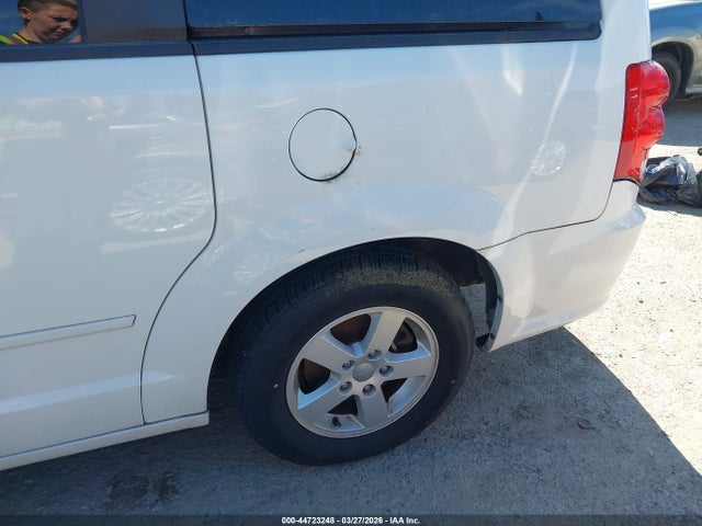44723248 :رقم المزاد ، 2D4RN3DG7BR731778 vin ، 2011 Dodge Grand Caravan Mainstreet مزاد بيع