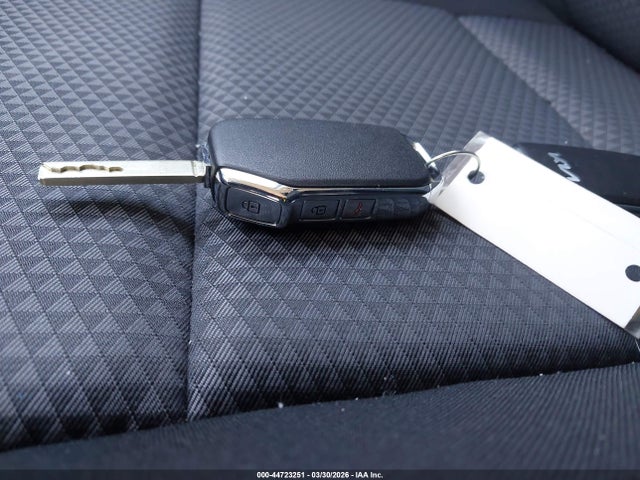 Продаж на аукціоні авто 2025 Kia Soul Lx, vin: KNDJ23AU2S7923107, номер лоту: 44723251