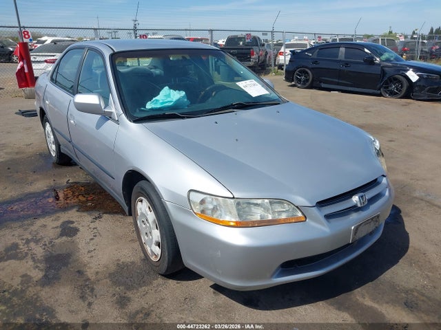2000 HONDA ACCORD 1HGCG6657YA041943
