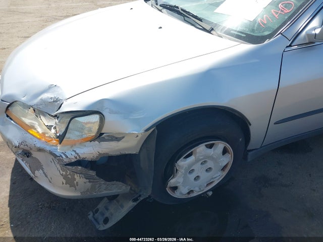 2000 HONDA ACCORD 1HGCG6657YA041943 Photo 5