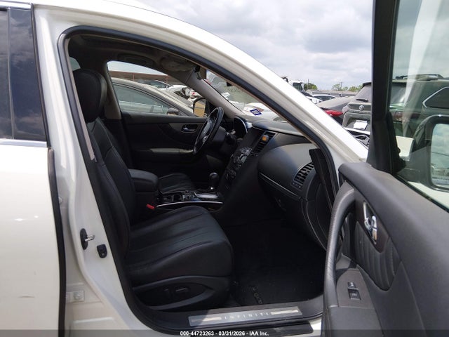 Продажа на аукционе авто 2017 Infiniti Qx70, vin: JN8CS1MW6HM412797, номер лота: 44723263