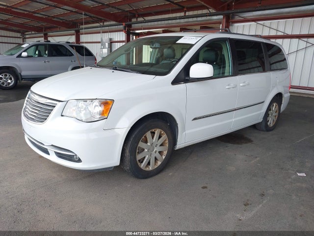 2016 Chrysler Town & Country Touring მანქანა იყიდება აუქციონზე, vin: 2C4RC1BG6GR206115, აუქციონის ნომერი: 44723271