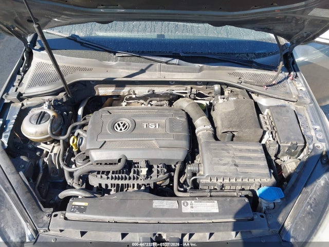 3VW217AU4FM005432 Volkswagen Golf Tsi Se 4-door