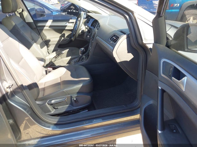 3VW217AU4FM005432 Volkswagen Golf Tsi Se 4-door