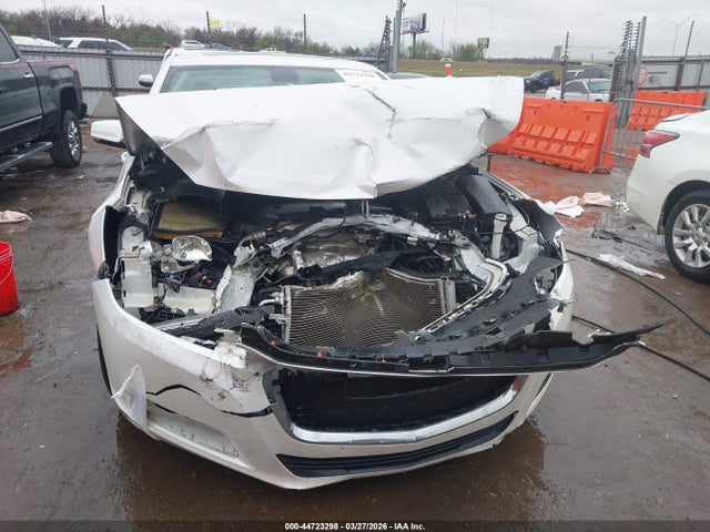Auction sale of the 2016 Chevrolet Malibu Limited Lt, vin: 1G11C5SA7GF113314, lot number: 44723298