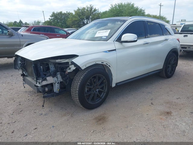 44723307 :رقم المزاد ، 3PCAJ5M10KF120886 vin ، 2019 Infiniti Qx50 Luxe مزاد بيع