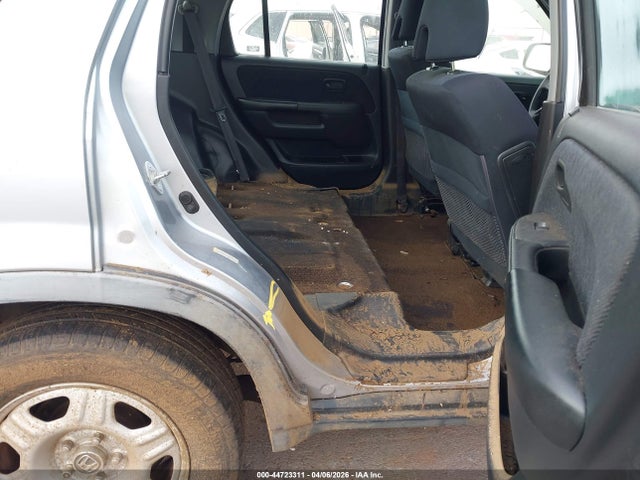 44723311 :رقم المزاد ، JHLRD78545C061204 vin ، 2005 Honda Cr-v Lx مزاد بيع