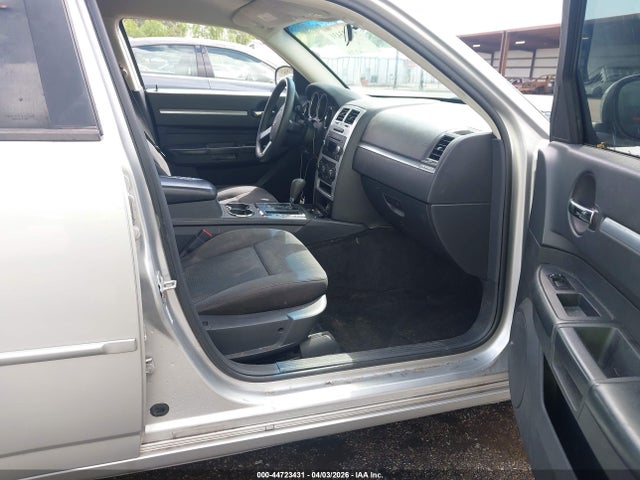 44723431 :رقم المزاد ، 2B3CA3CV8AH165683 vin ، 2010 Dodge Charger Sxt مزاد بيع