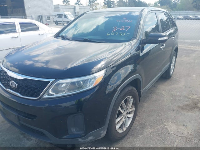 Продажа на аукционе авто 2015 Kia Sorento Lx, vin: 5XYKT3A67FG609335, номер лота: 44723456