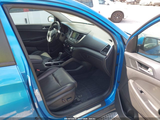 KM8J33A2XGU111814 Hyundai Tucson Limited