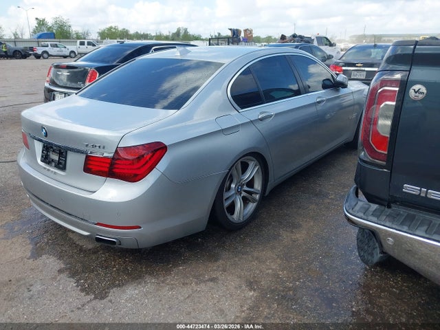 44723474 :رقم المزاد ، WBAYA6C53DC995059 vin ، 2013 Bmw 740i مزاد بيع