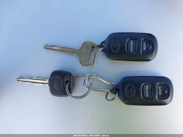 Продажа на аукционе авто 2004 Toyota Corolla Le, vin: 1NXBR32E64Z238387, номер лота: 44723476