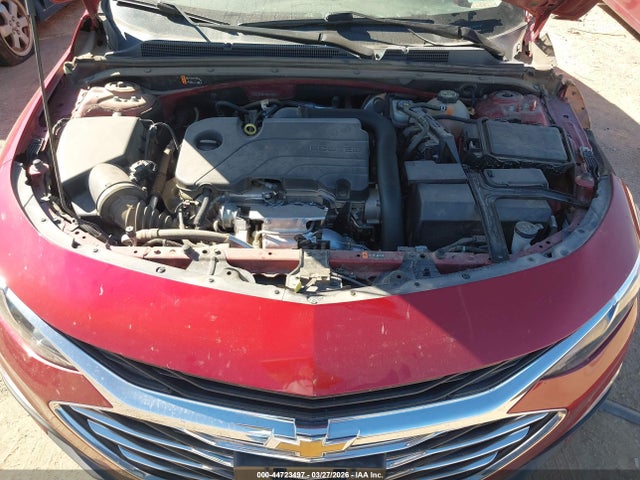 1G1ZD5ST4NF108067 Chevrolet Malibu Fwd Lt