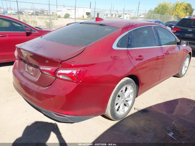 1G1ZD5ST4NF108067 Chevrolet Malibu Fwd Lt