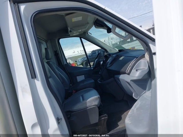 1FDBF8ZM9JKA62154 Ford Transit-350 Cab