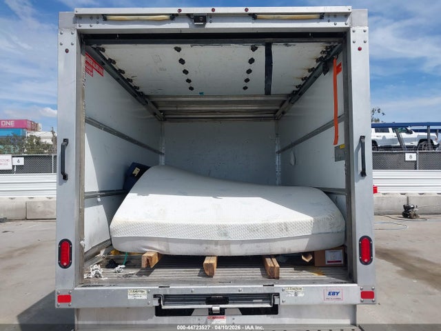 1FDBF8ZM9JKA62154 Ford Transit-350 Cab