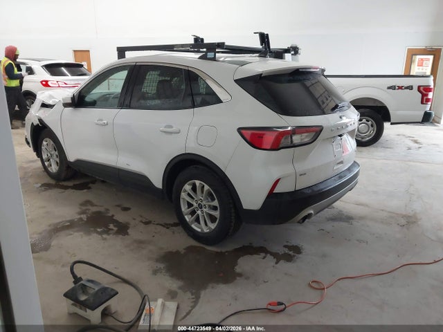 Ford ESCAPE SE 2020 1FMCU0G60LUB74249 Image 3