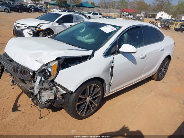 2017 Buick Verano Sport Touring მანქანა იყიდება აუქციონზე, vin: 1G4PR5SK4H4107584, აუქციონის ნომერი: 44723558