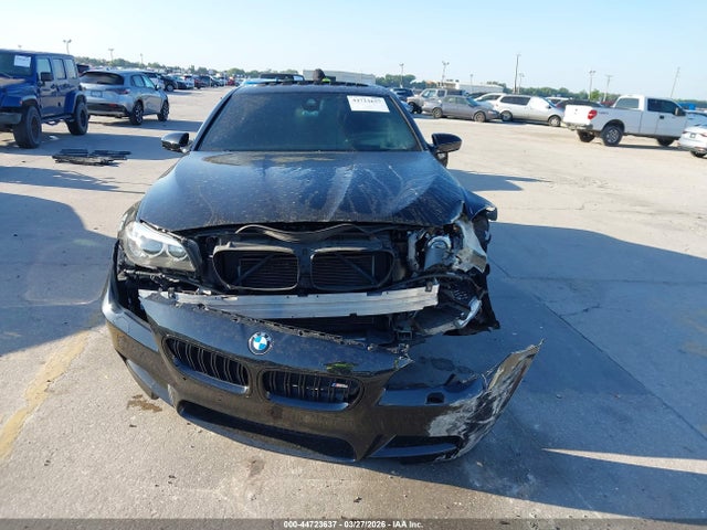 2014 Bmw M5 მანქანა იყიდება აუქციონზე, vin: WBSFV9C54ED593765, აუქციონის ნომერი: 44723637