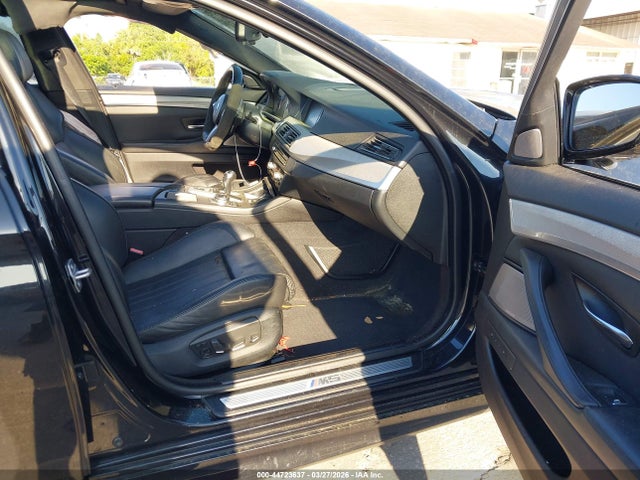 2014 Bmw M5 მანქანა იყიდება აუქციონზე, vin: WBSFV9C54ED593765, აუქციონის ნომერი: 44723637
