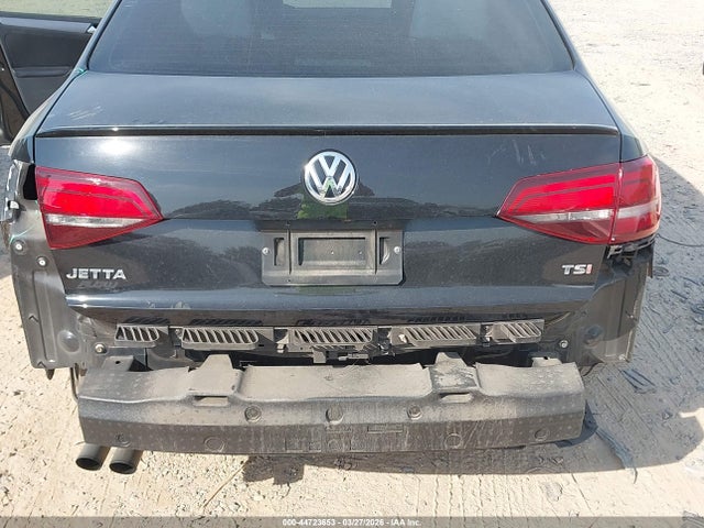 Продажа на аукционе авто 2016 Volkswagen Jetta 1.8t Sport, vin: 3VWD17AJ6GM276914, номер лота: 44723653