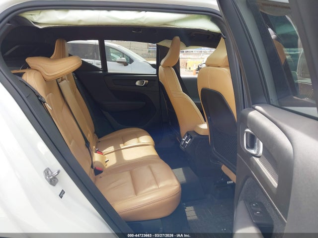 2019 VOLVO XC40 YV4162UK6K2123056 Photo 7