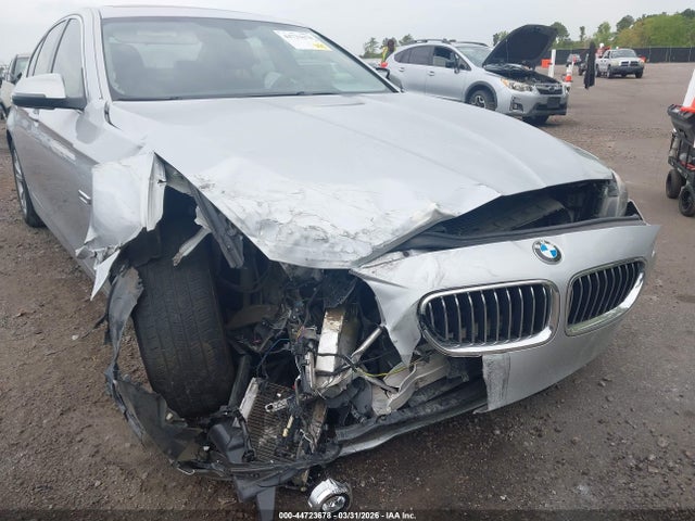44723678 :رقم المزاد ، WBA5A5C50ED504620 vin ، 2014 Bmw 528i مزاد بيع