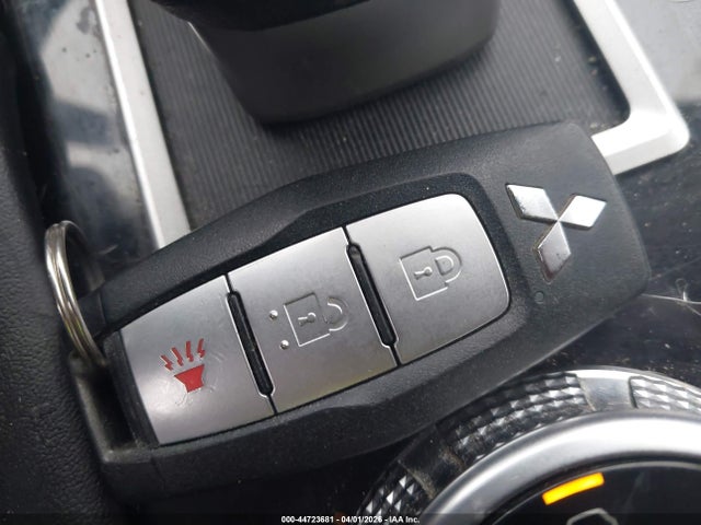 Продаж на аукціоні авто 2022 Mitsubishi Outlander Es 2.5 S-awc, vin: JA4J4TA88NZ019049, номер лоту: 44723681