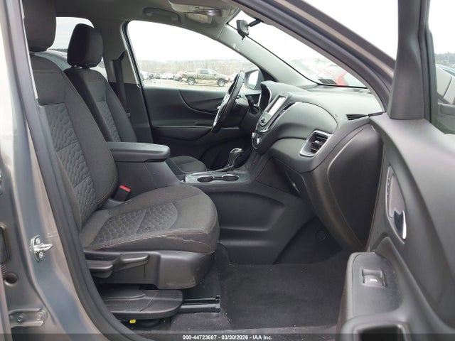 3GNAXUEV4KS581341 Chevrolet EQUINOX LT