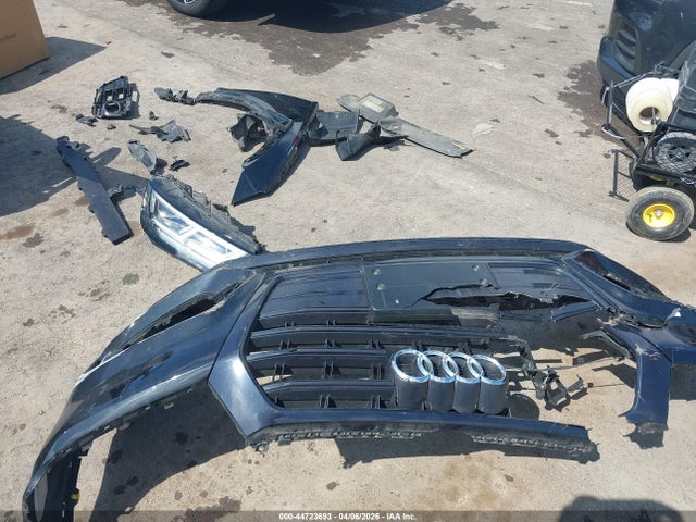 Продажа на аукционе авто 2020 Audi Sq5 Premium Plus Tfsi Quattro Tiptronic, vin: WA1B4AFY3L2030998, номер лота: 44723693
