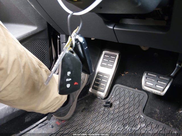 Aukcja sprzedaży 2024 Volkswagen Golf Gti 2.0t Se, vin: WVW3A7CD1RW160139, numer aukcji: 44723695