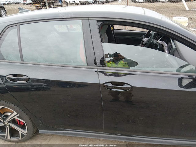Aukcja sprzedaży 2024 Volkswagen Golf Gti 2.0t Se, vin: WVW3A7CD1RW160139, numer aukcji: 44723695