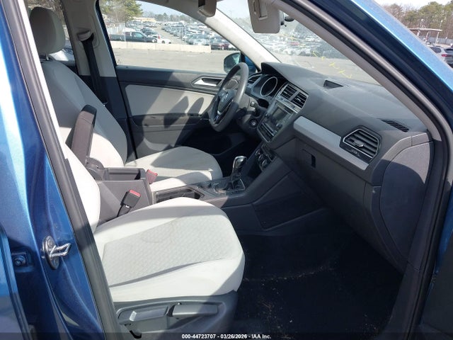 Продаж на аукціоні авто 2020 Volkswagen Tiguan 2.0t S, vin: 3VV0B7AX1LM151169, номер лоту: 44723707