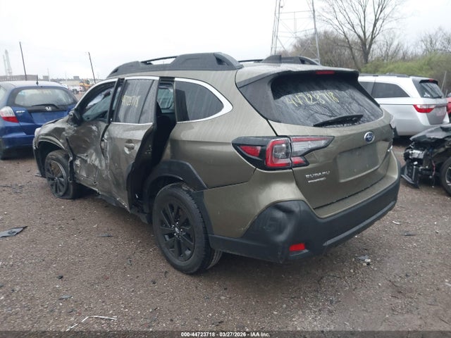 44723718 :رقم المزاد ، 4S4BTADC1P3107055 vin ، 2023 Subaru Outback Premium مزاد بيع