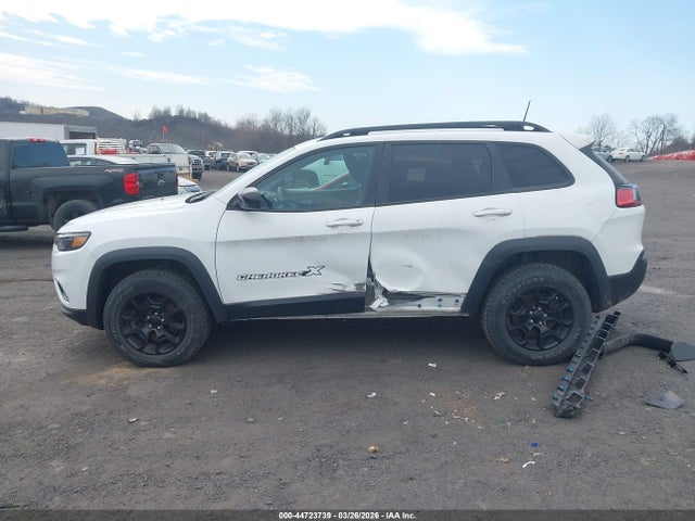 2022 Jeep Cherokee X 4x4 მანქანა იყიდება აუქციონზე, vin: 1C4PJMCX9ND546906, აუქციონის ნომერი: 44723739