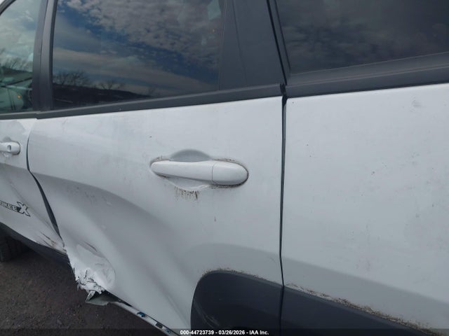 2022 Jeep Cherokee X 4x4 მანქანა იყიდება აუქციონზე, vin: 1C4PJMCX9ND546906, აუქციონის ნომერი: 44723739