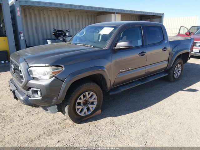 5TFAX5GN6HX087257 Toyota Tacoma Sr5