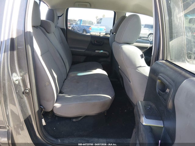 5TFAX5GN6HX087257 Toyota Tacoma Sr5