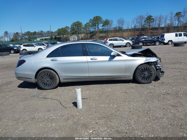 44723807 :رقم المزاد ، WDDUG8FB6HA319306 vin ، 2017 Mercedes-benz S 550 4matic مزاد بيع